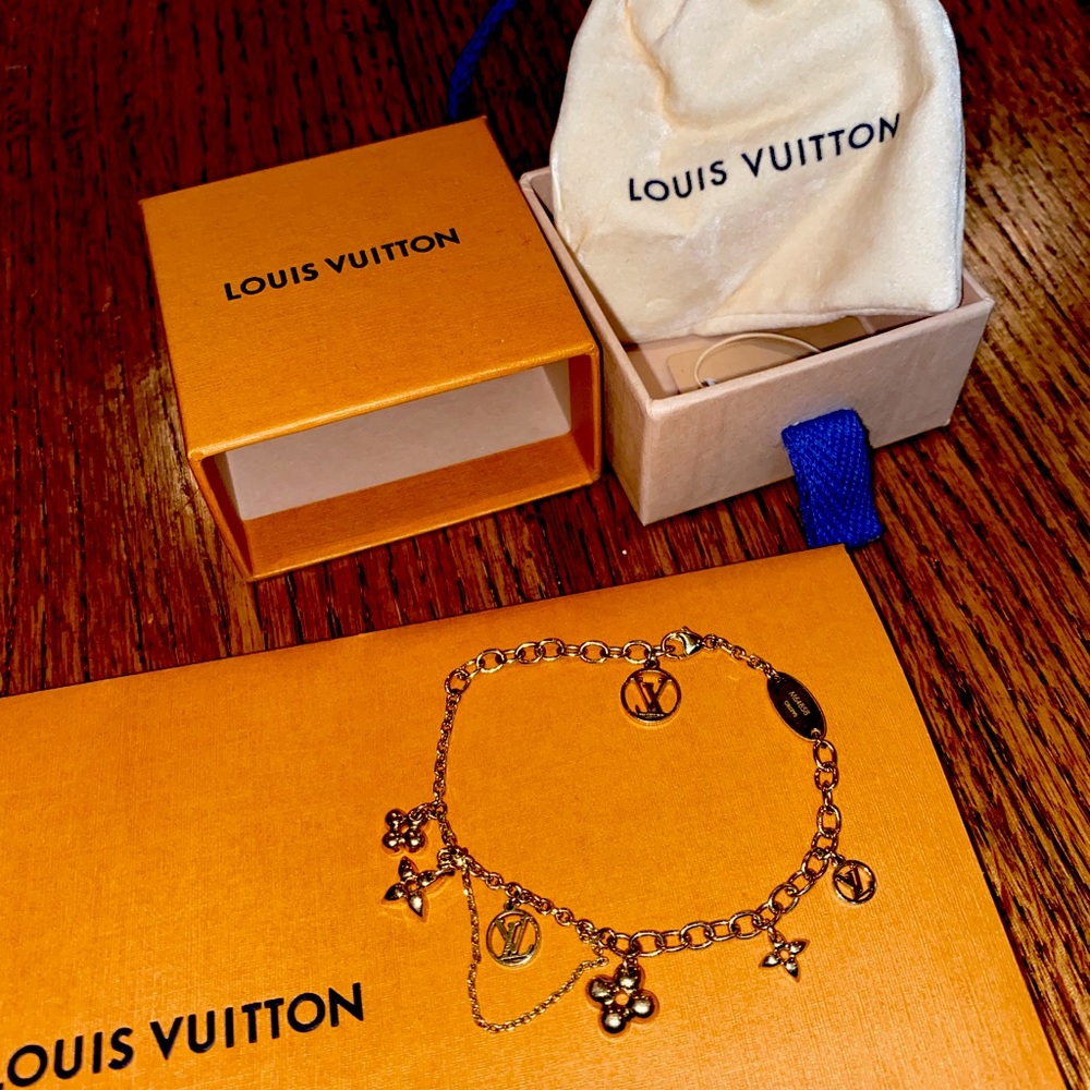 Louis Vuitton Blooming Supple Bracelet